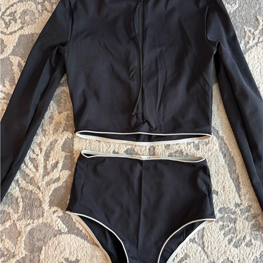 Surfing Two Piece Set from Zara RARE - Picture 2 of 3